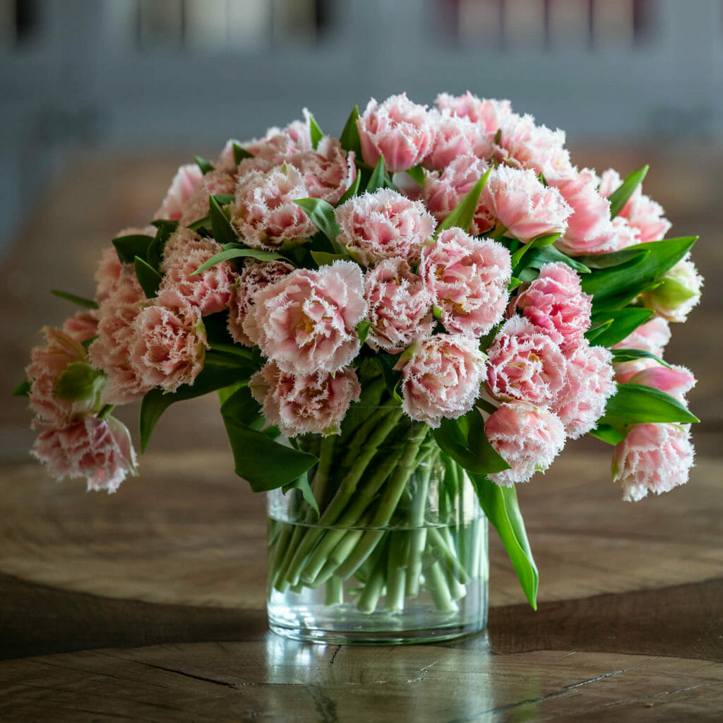 Flower delivery to the UK from the Netherlands Bloom